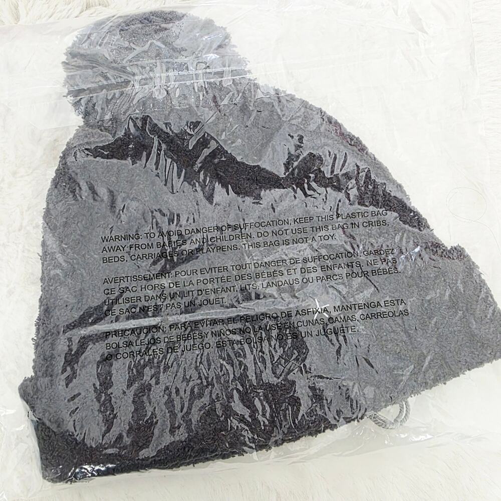 Barefoot Dreams CozyChic Cable Knit Beanie Hat Pom Pom Slouchy Brown NWT OS - Picture 11 of 12
